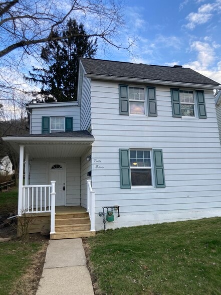 Building Photo - 1211 W Mountain Ave