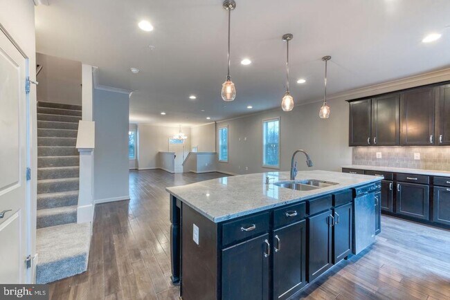 Building Photo - 22559 Clarksburg Rd