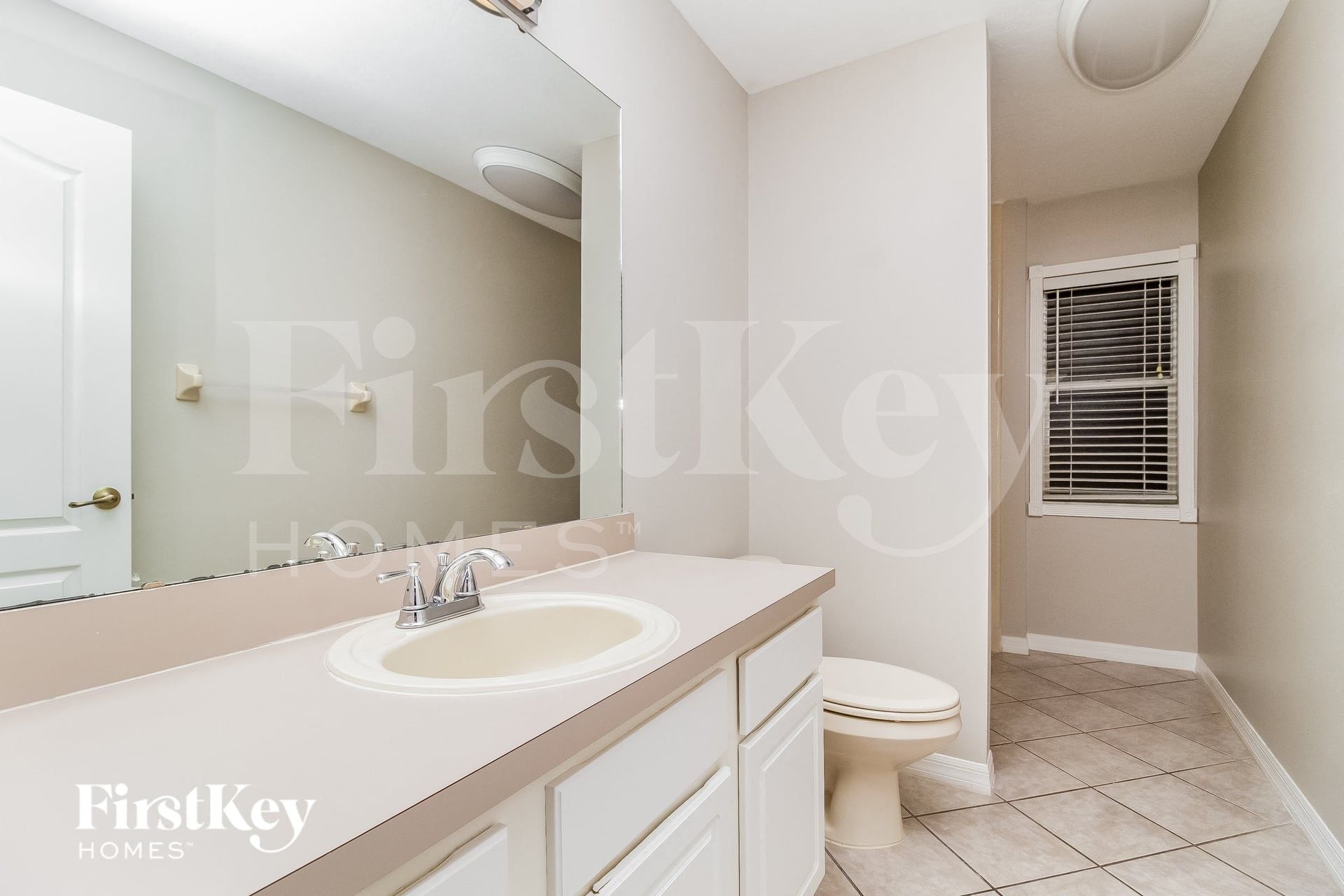 Building Photo - 813 Arbor Hill Cir