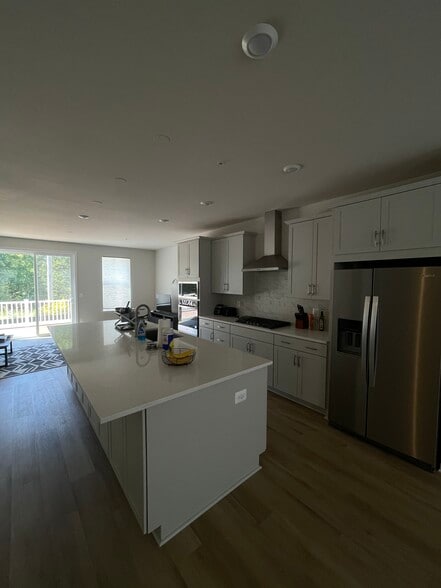 Building Photo - 9626 Killenney Pl