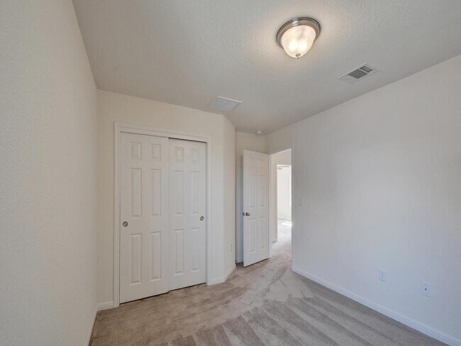 Building Photo - 5420 Juniper Jct Ln