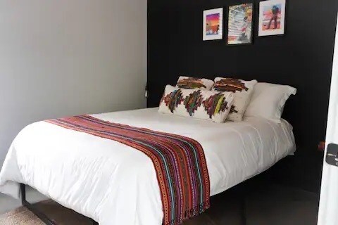 Guest Room 2 - 1827 Gorman