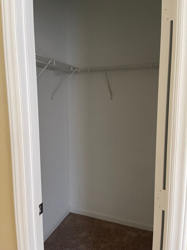 Building Photo - 709 Integrity Oaks Dr