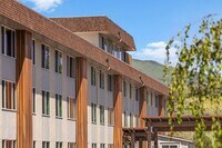Building Photo - Shorter term leases welcome! - 1 bed 1 bat...