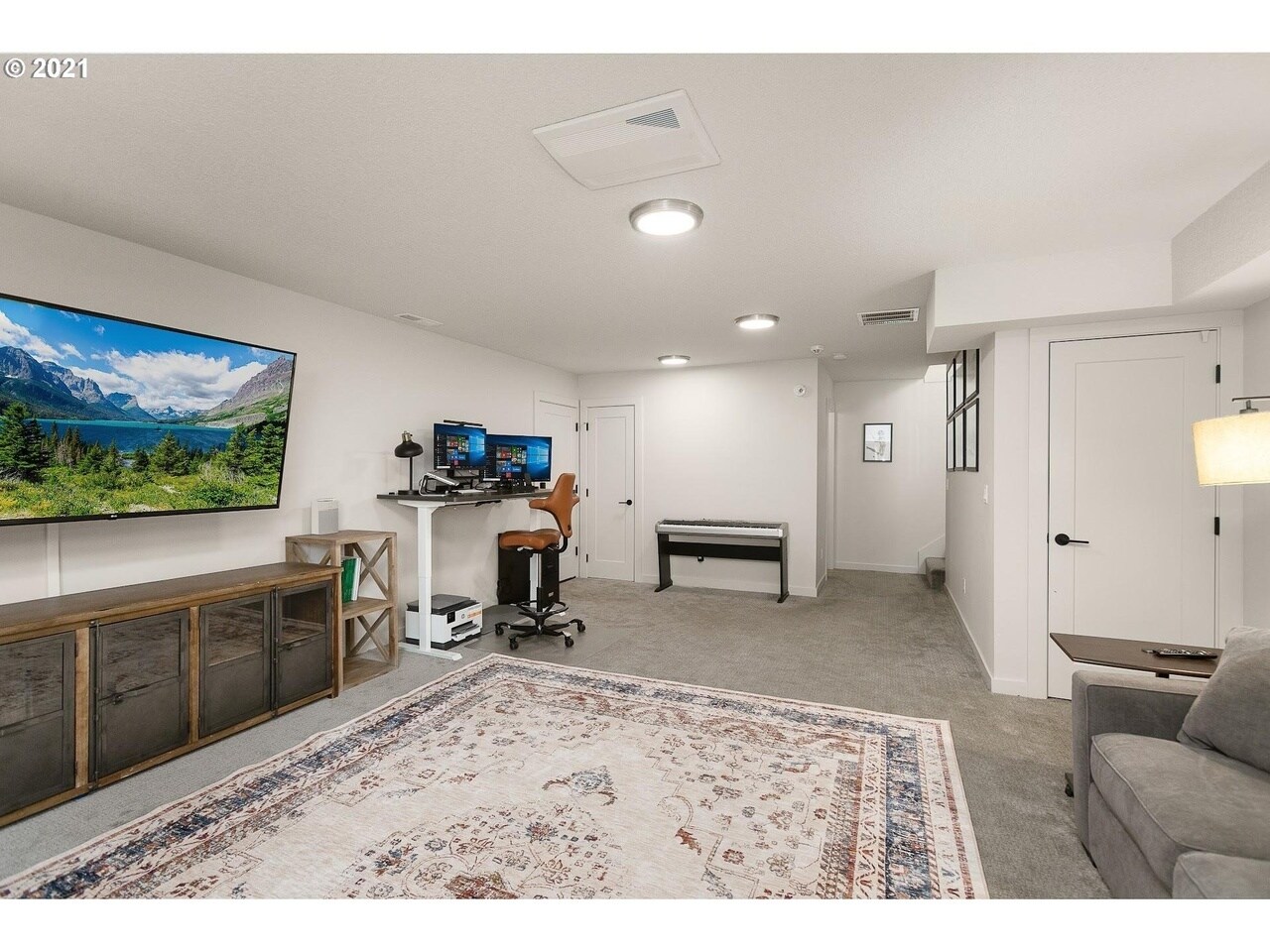 Building Photo - 8421 N Burrage Ave
