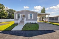 Building Photo - 5499 Blindmans Cove