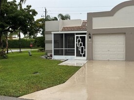 Building Photo - 9245 Flynn Cir