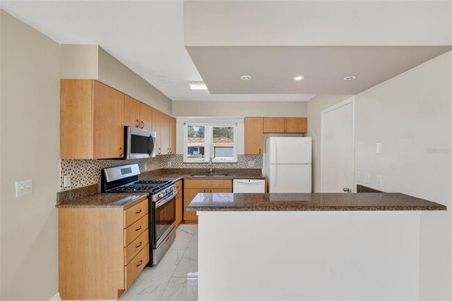 Building Photo - 10659 Windsor Ct