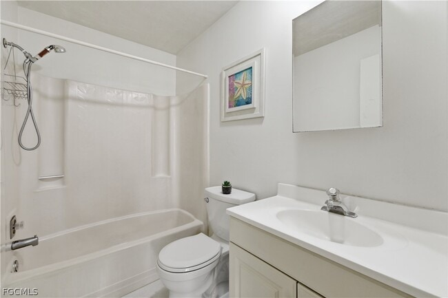 Building Photo - 8109 Country Rd