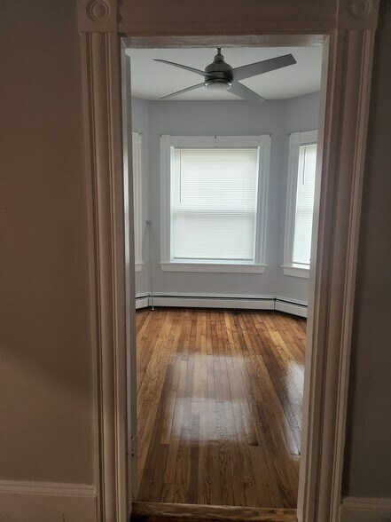 Building Photo - 175 Abbott St