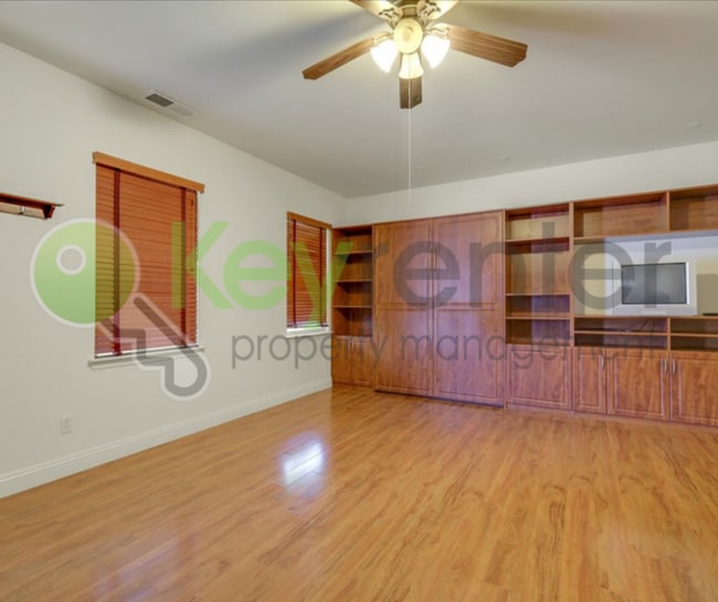 Building Photo - 208 Otter Glen Ct