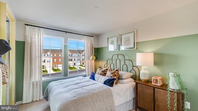 Building Photo - 40 Brookfield Mews