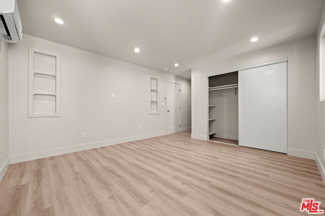 Building Photo - 1509 Edris Dr