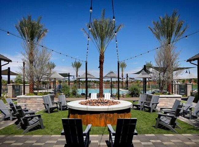 Building Photo - GORGEOUS MARLEY PARK 4 BEDROOM WITH TURF B...