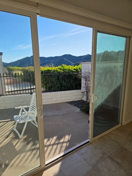 Building Photo - 3446 Twin Lake Ridge