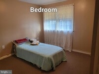 Building Photo - 433 Elm Ave