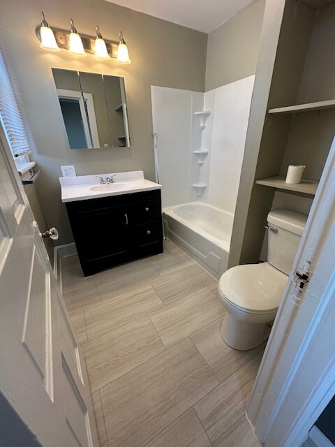 Building Photo - 919 E Clarke St