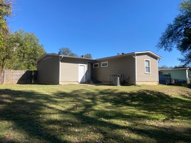 Building Photo - 4947 Corrigan Dr