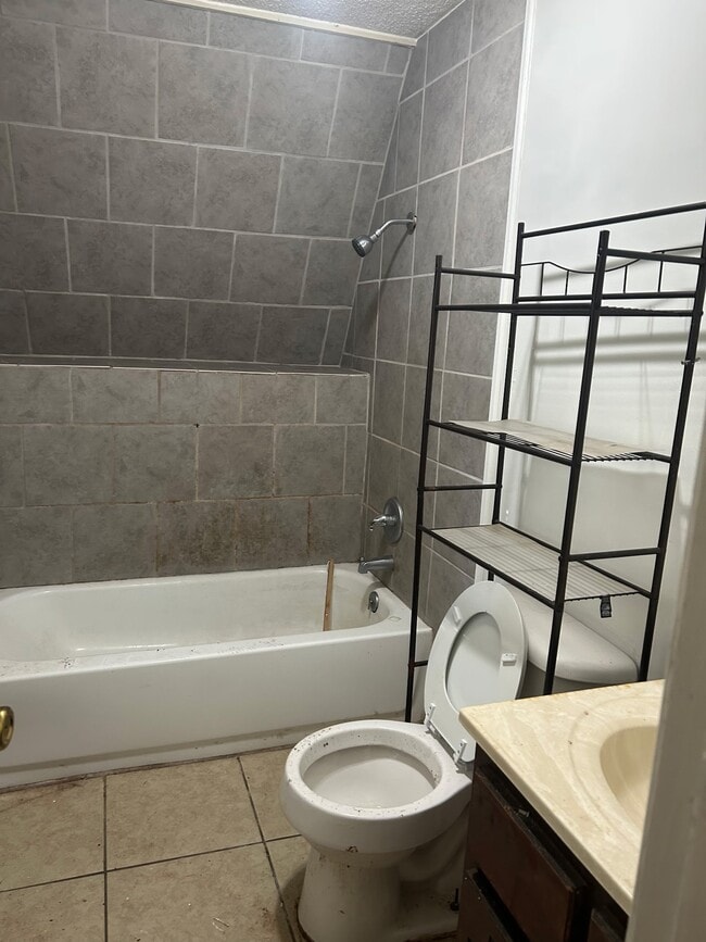 Building Photo - 107 Herron Dr