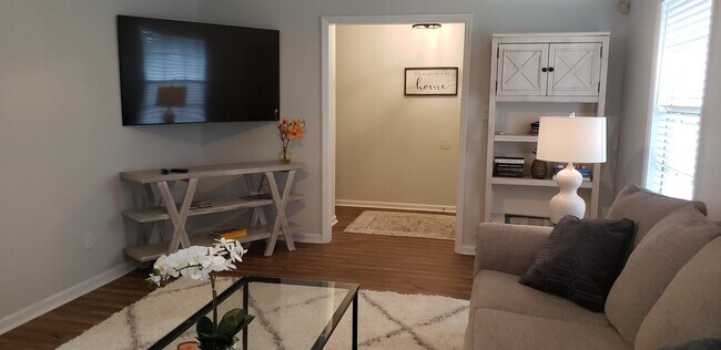 Building Photo - 224 Timberlane Rd