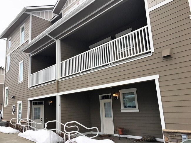 Building Photo - MILL RIVER CONDO (APP#3)