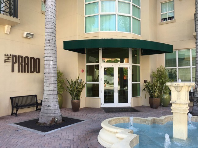 Building Photo - 600 S Dixie Hwy