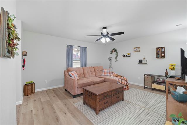 Building Photo - 3400 Sarra Ln