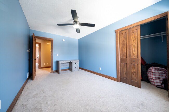 Building Photo - 15678 Duck Pond Way