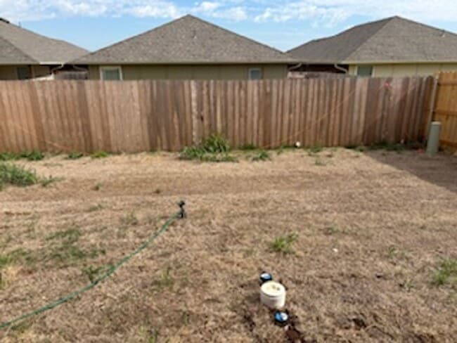 Building Photo - Beautiful New Home!
