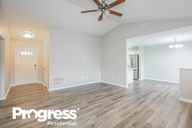 Building Photo - 1449 Country Pointe Dr