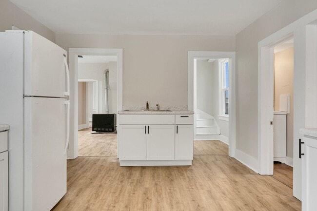 Building Photo - Single Family Home Near Downtown