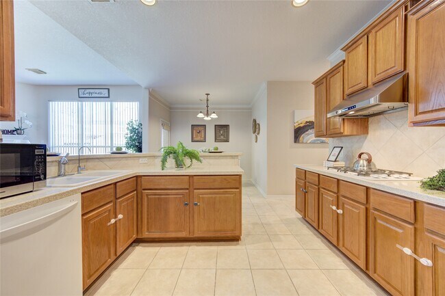 Building Photo - 22514 Jutewood Ln