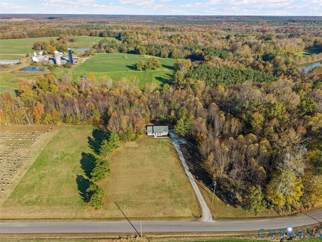 Building Photo - 5301 Little Flock Church Ln