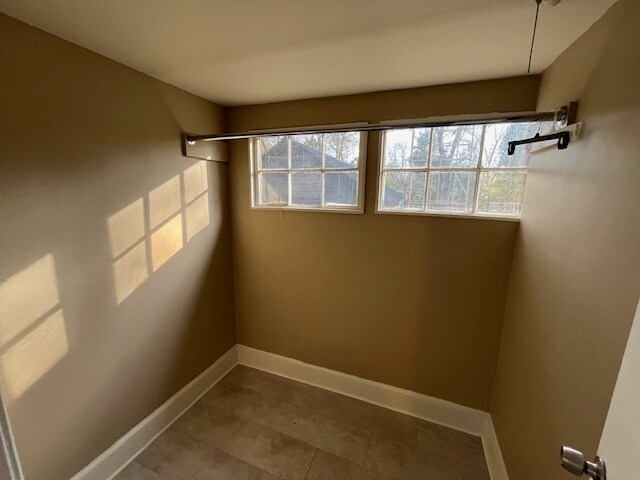 Building Photo - 520 Villa Esta Cir