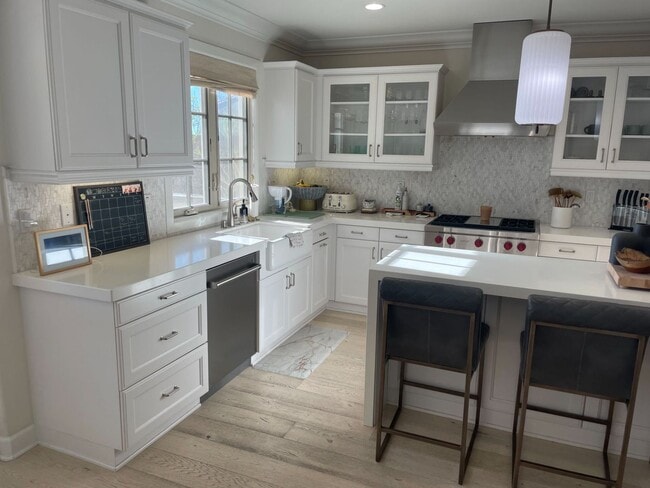 Building Photo - 3 bd/3.5 Ba Sea Summit Panoramic Ocean Vie...