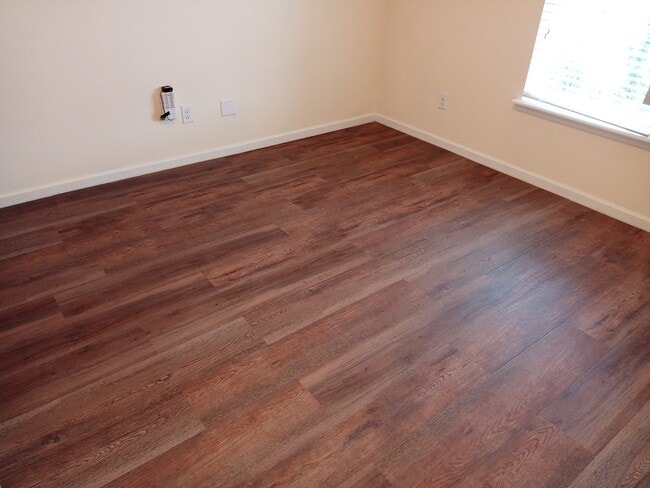 Building Photo - 434 Shetland Dr