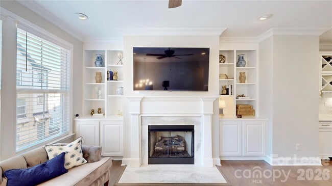 Building Photo - 421 Grey Reagan Trail