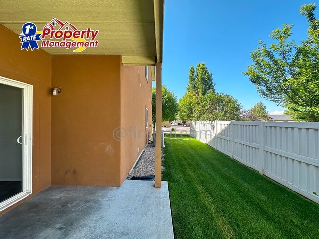 Building Photo - 3078 W Acarrera Ln