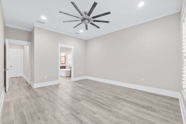 Building Photo - 52 Okahatchee Cir SE