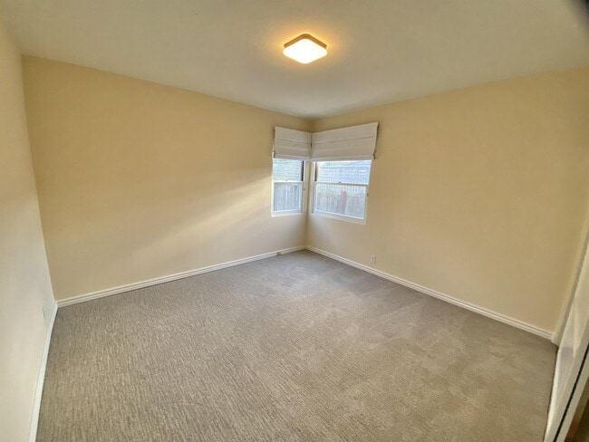 Building Photo - 4491 Coronado Ave