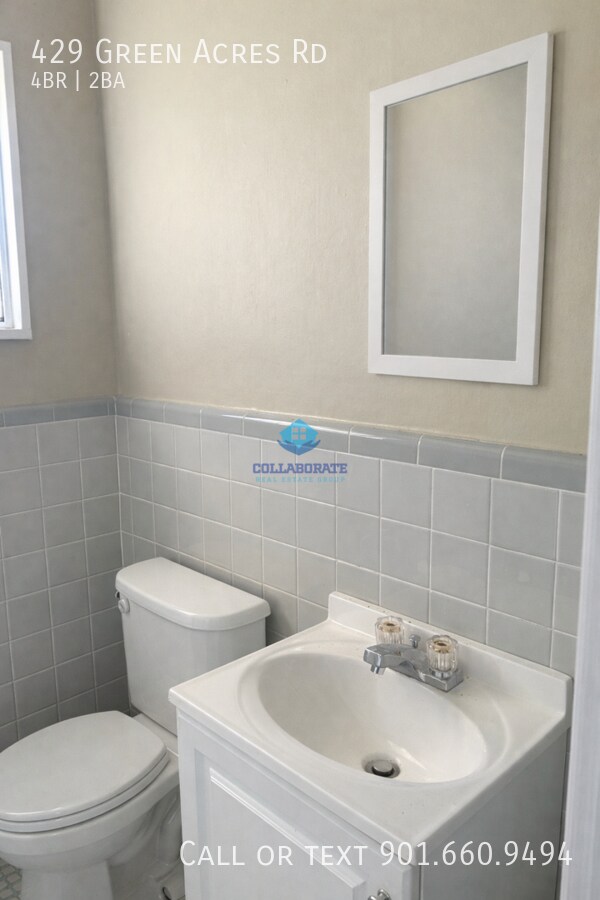 Building Photo - 429 Green Acres Rd