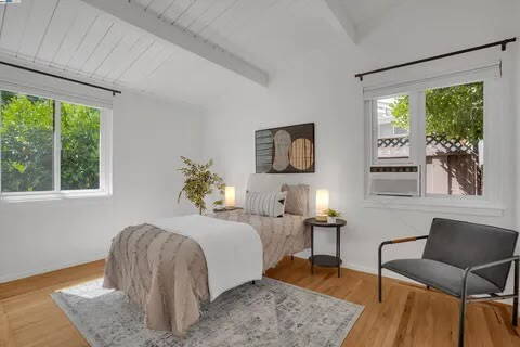 Building Photo - Charming 2-Bedroom Home for Rent
