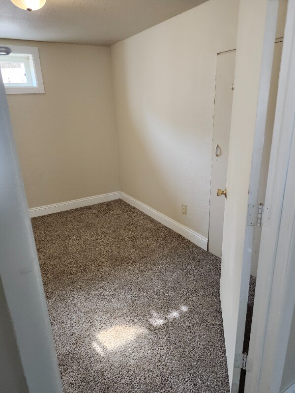 Primary Photo - 127 N Chelan Ave