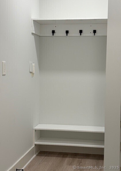 Building Photo - 1 Howard Ave