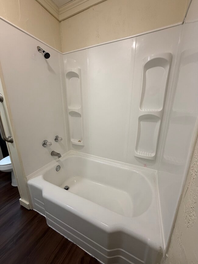 Building Photo - 900 S Mill St