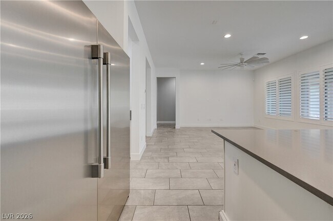 Building Photo - 6020 Langreo Ln