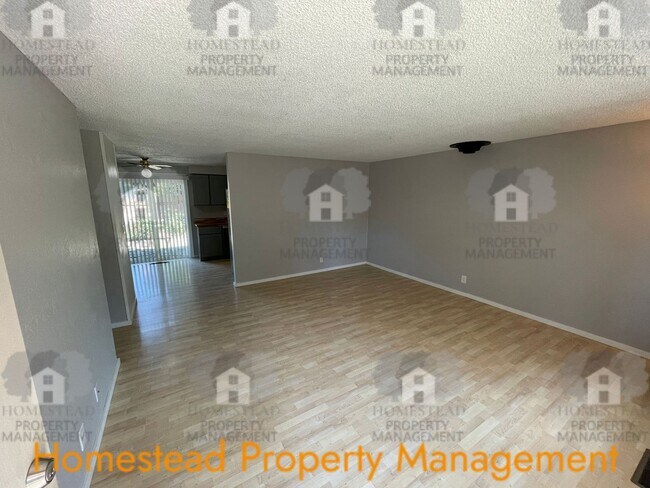 Building Photo - Do you crave some space of your own? We have the home for you!