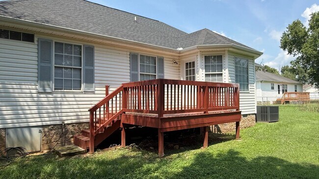 Building Photo - 502 Bloomfield Ct