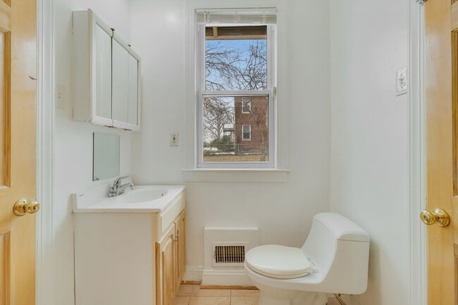 Building Photo - Brookland Corner Lot
