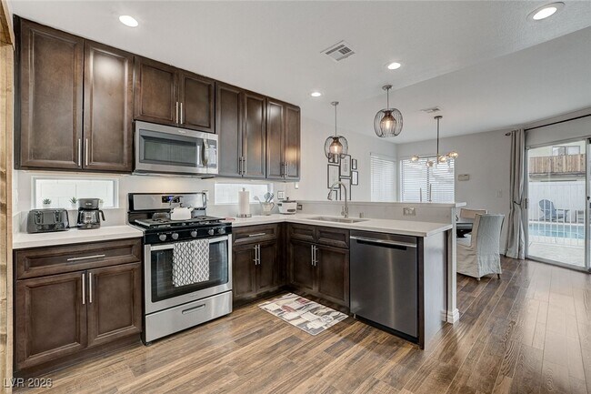 Building Photo - 8208 Ogee Dr